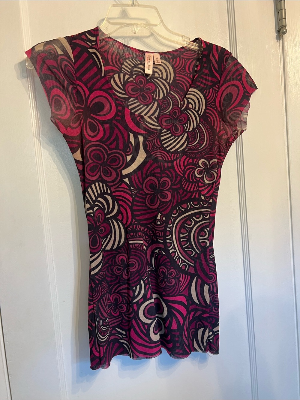Sweet Pea by Stacy Frati-Graphic Floral Mesh Top in Magenta & Black- size Med